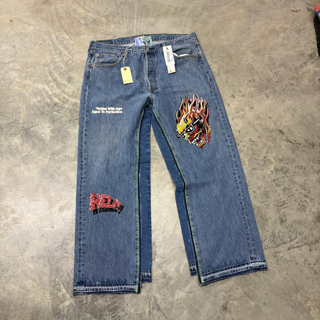 BETTER WITH AGE “HELP!” JEANS