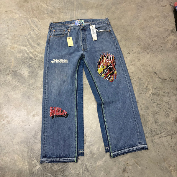 BETTER WITH AGE “HELP!” JEANS