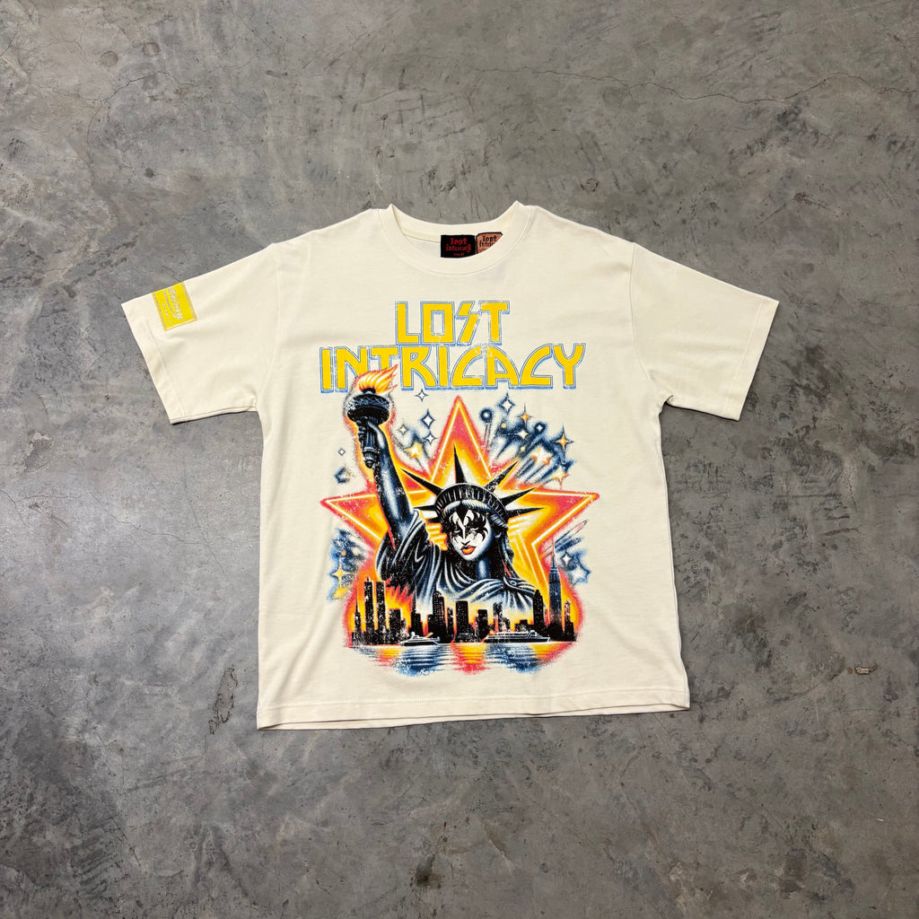 LOST INTRICACY “KISS LIBERTY” TEE