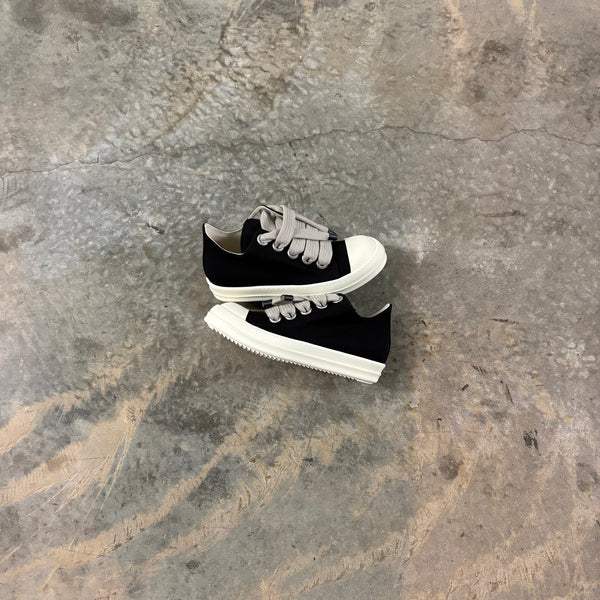 RICK OWENS “LOWTOP JUMBO LACES”