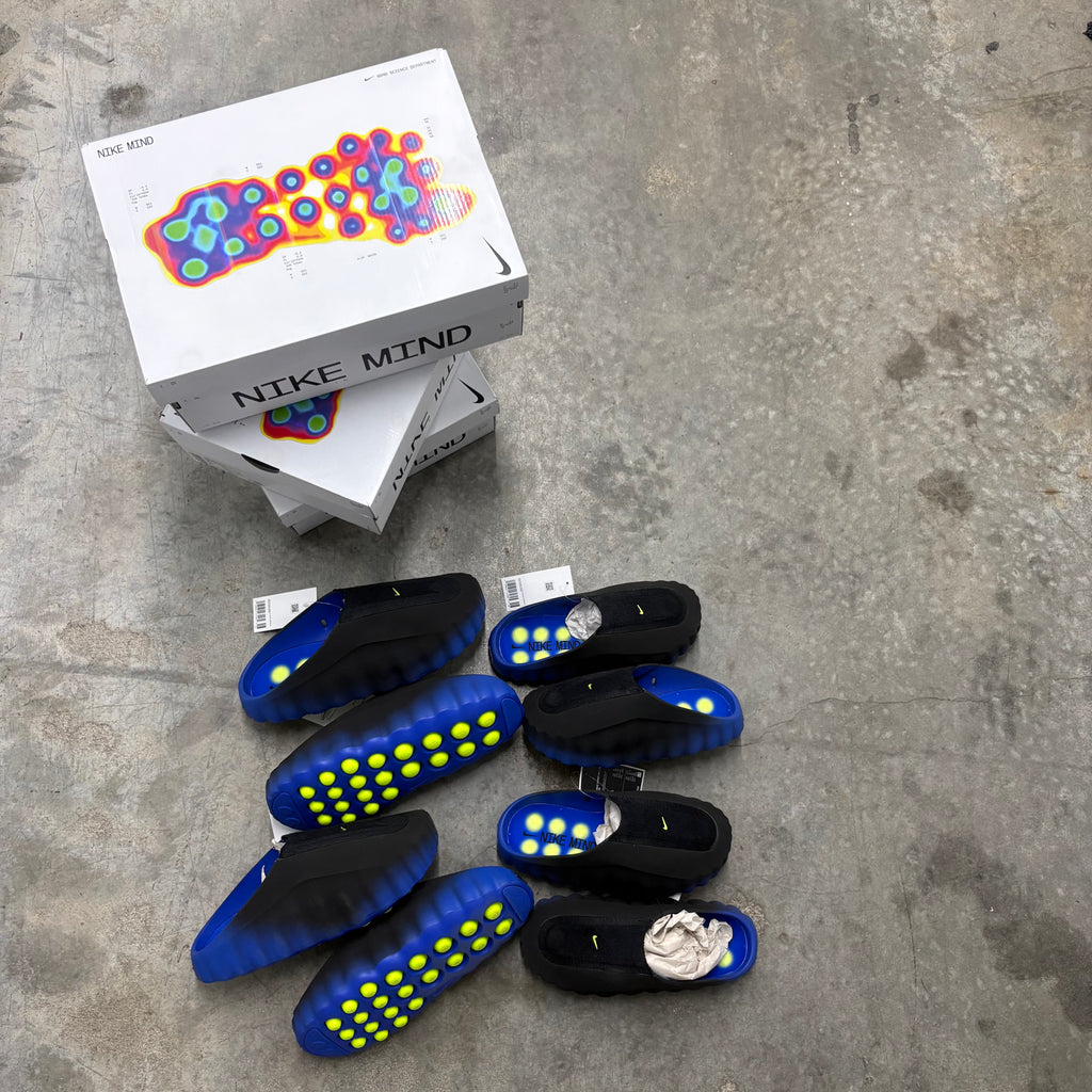 NIKE MIND SLIDES “BLACK/BLUE